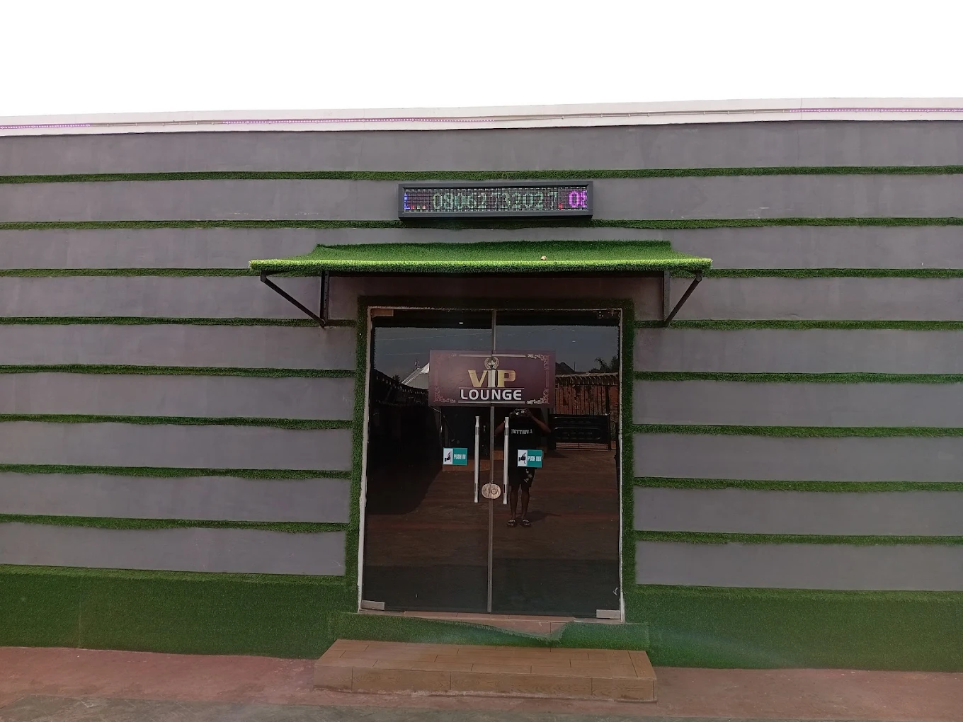 King Nelson Lounge